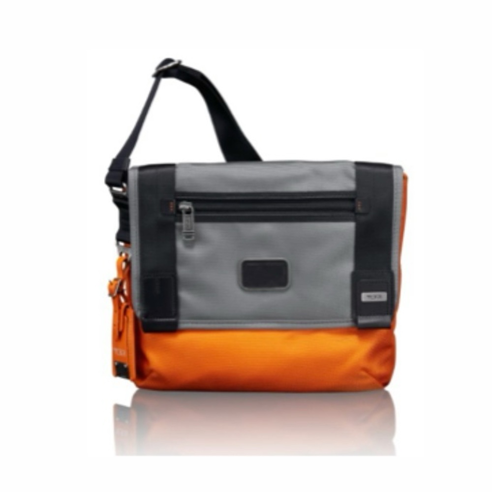 Tumi Bag Crossbody Messenger Alpha Bravo Beale Sport